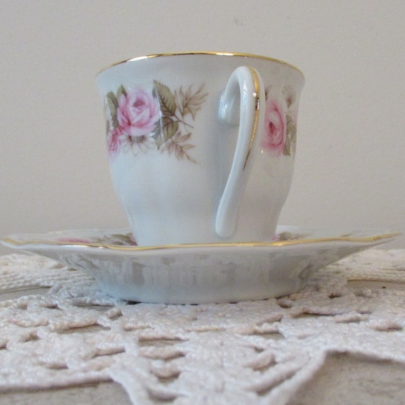 Haas & Cajzek China cup & saucer - Picture 2 of 7